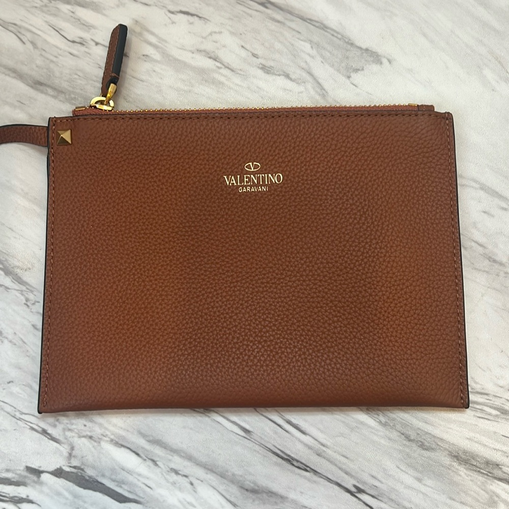 Valentino pouch
